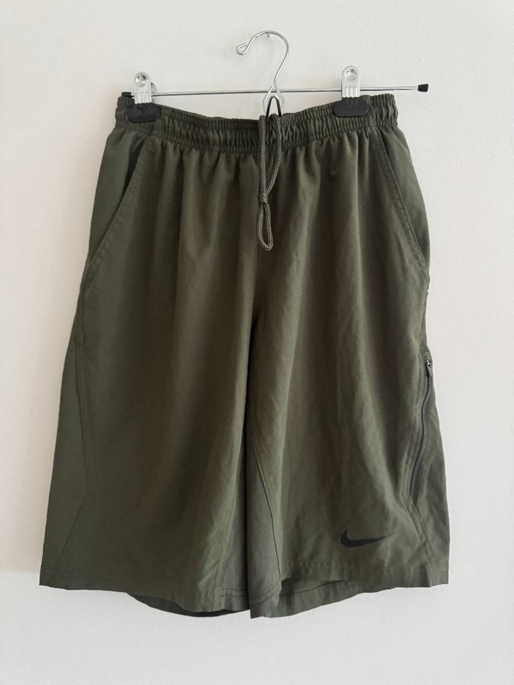 Nike Dri-fit olive green shorts - men's Small